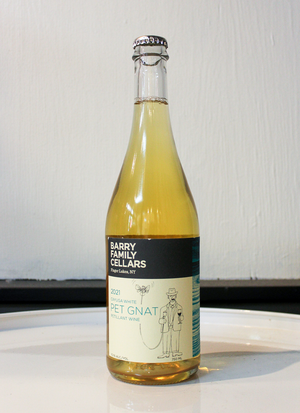 Barry Family Cellars Pet Gnat Cayuga